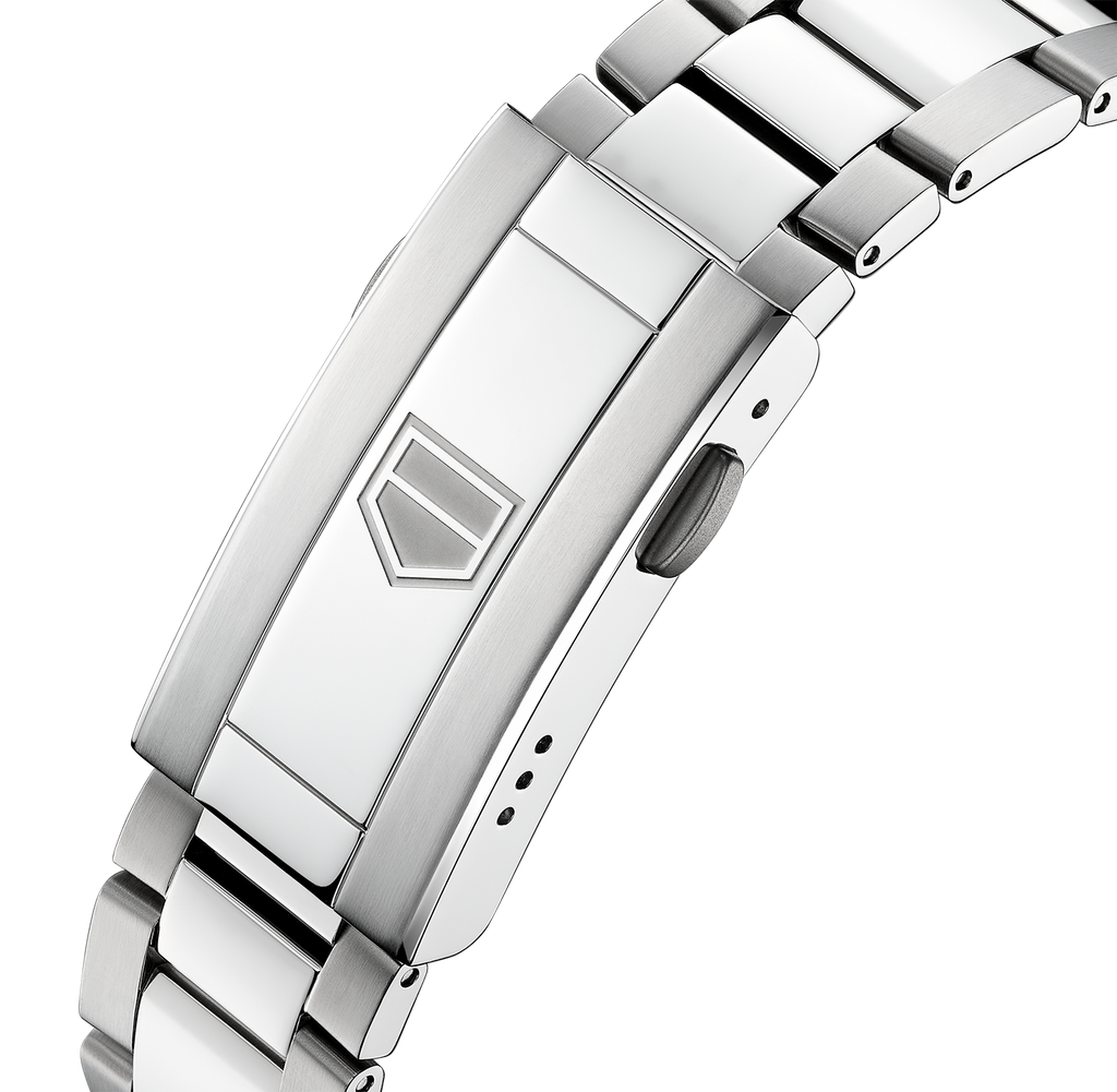 TAG Heuer Aquaracer Professional 200 Date Watch with a Black Dial